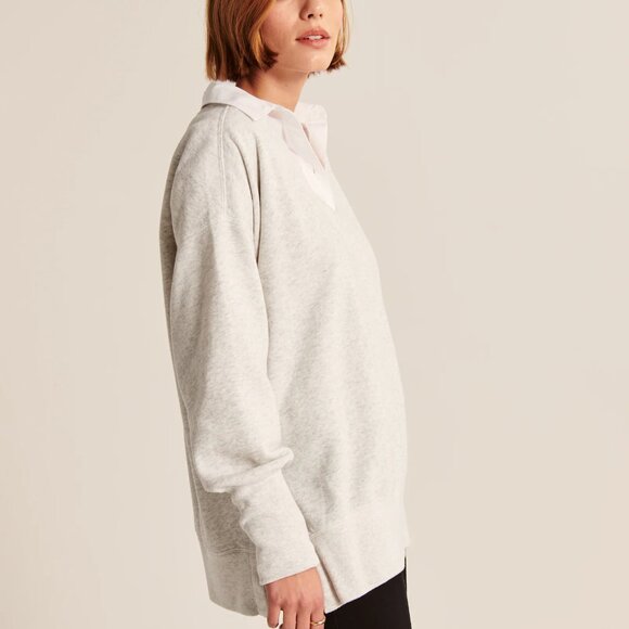 Abercrombie v-neck sweatshirt XXS - Picture 6 of 8